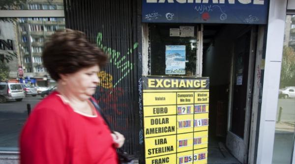 referendumul intareste leul moneda nationala a castigat 5 6 bani in raport cu euro