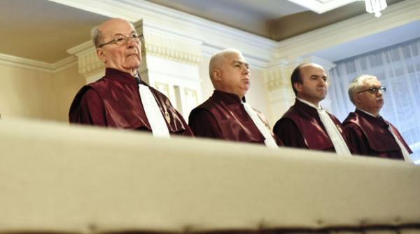ccr a decis trecerea icr in subordinea senatului este constitutionala patapievici isi da demisia