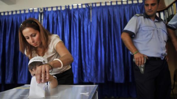 intr un document remis cc mai nu isi poate asuma veridicitatea numarului de persoane inscrise in listele electorale permanente