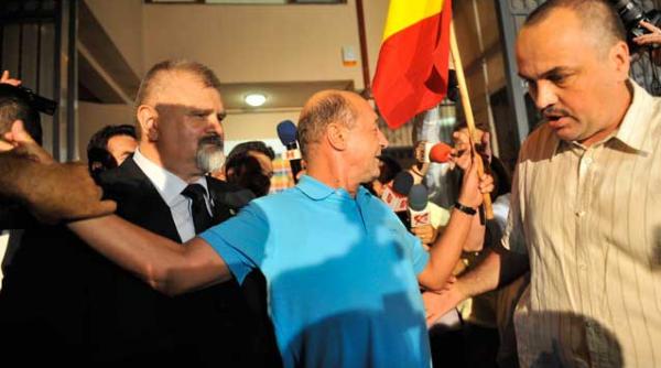 reportaj de campanie ce ar scrie basescu dac ar fi in locul meu