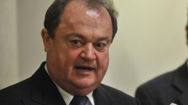 vasile blaga se impune demisia de onoare a intregului guvern