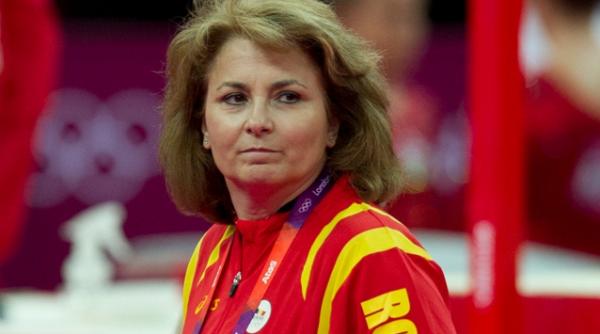 mariana bitang a primit o medalie din partea cosr cu ocazia implinirii a 50 de ani