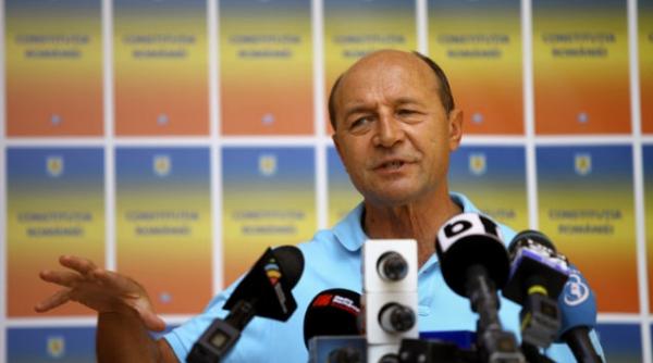 basescu despre renumararea alegatorilor e un efort intelectual greu pentru domnul ministru rus si vreau sa i usurez munca