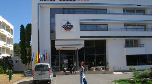 proprietarii magazinului cocor scot la vanzare si complexul hotelier din neptun