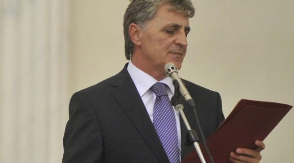 dusa comisia constituita pentru organizarea reactualizarii listei electorale va lucra strict pe lege