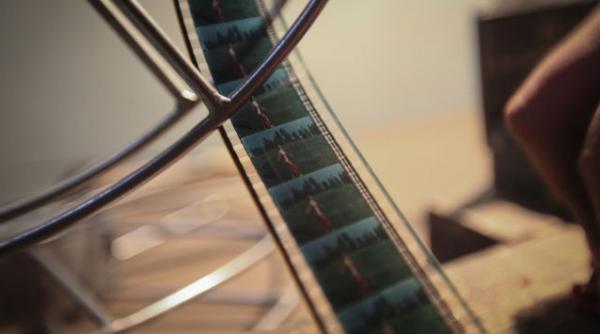 studioul universal pictures a ajuns intr un timp record la incasari de 1 miliard de dolari in 2012