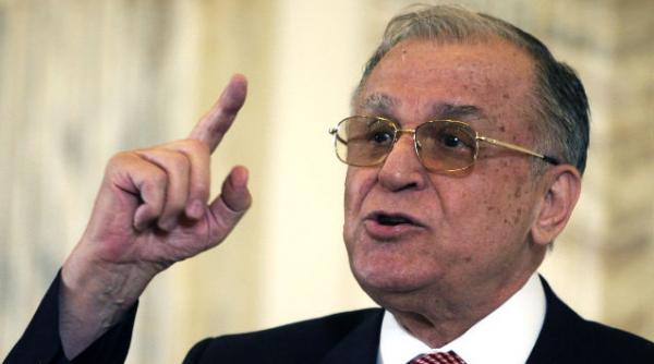 iliescu guvernul a manifestat seninatate si echilibru in chestiunea listelor pentru referendum