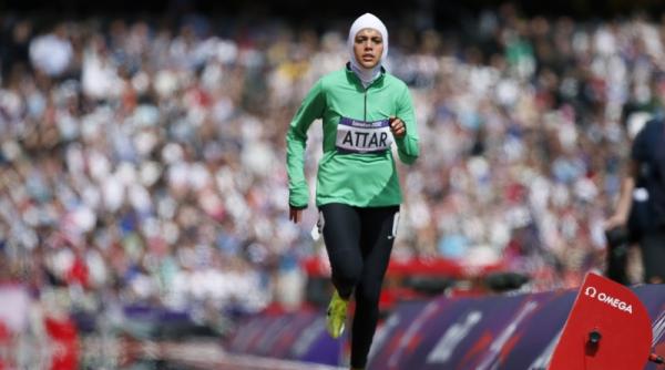 sarah attar prima saudita care evolueaza in concursul de atletism la jo