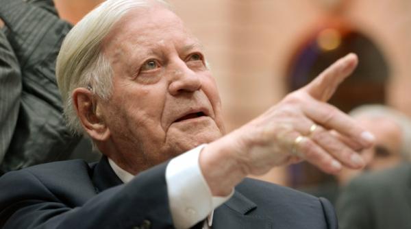 un fost cancelar german socheaza germania nu poate fi liderul europei