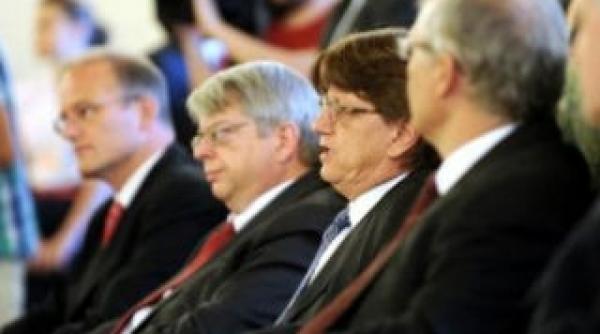 fmi nu este de acord cu scaderea tva la alimente si impozitarea progresiva