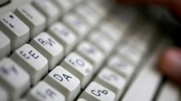 un algoritm ce permite identificarea sursei pentru orice tip de informatie descoperit de cercetatori