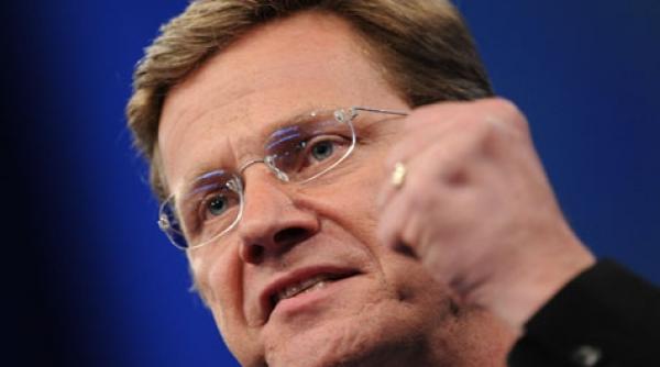 ministrul german de externe guido westerwelle n ar fi rau un referendum asupra constitutiei europene