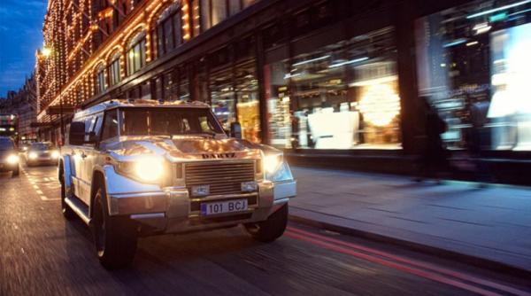 conducand dictatorul