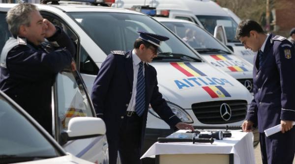 arad zeci de politisti locali au demisionat din cauza salariilor cei ramasi fac ore suplimentare