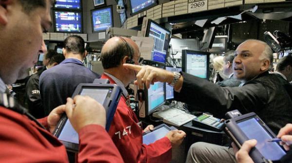 pretul petrolului brent la maximul ultimelor trei luni din cauza tensiunilor din orientul mijlociu