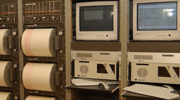 cutremur puternic cu magnitudinea de 7 7 in marea ohotk in orientul extrem rus