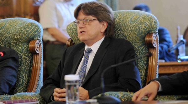 delegatia fmi intrevedem o crestere economica de 1 in 2012