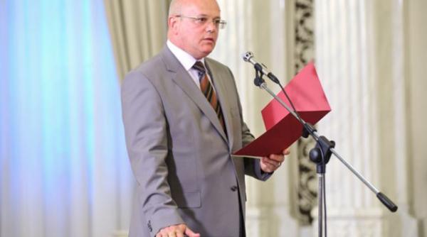 minea judecatorul erata leafa dubla in 2011 fata de 2010