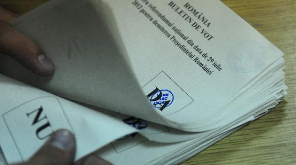 325 de persoane decedate descoperite pe listele electorale din judetul buzau la referendum