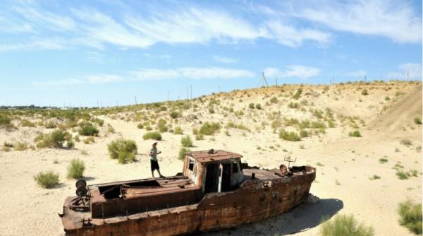 daciotii portul fara vapoare marea aral