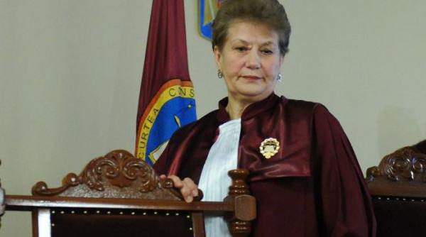 judecatorul ccr care a inclinat balanta in favoarea lui basescu eu nu vreau sa fac puscarie