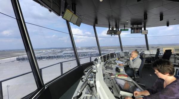 risc de faliment pentru a doua companie aeriana ca marime din germania afla motivul