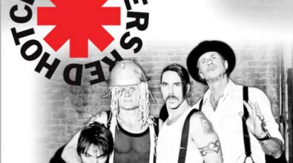 video formatia red hot chili peppers transmite un mesaj romanilor