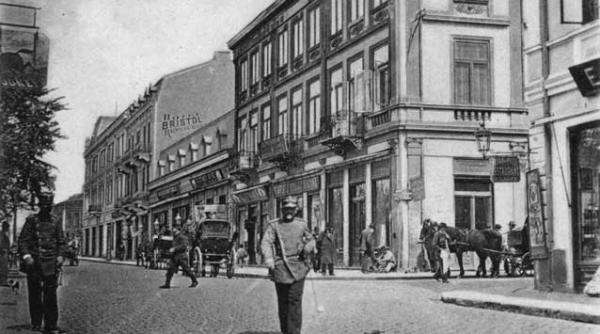 acum 100 de ani politia portului galati aresteaza pe un escroc din boston