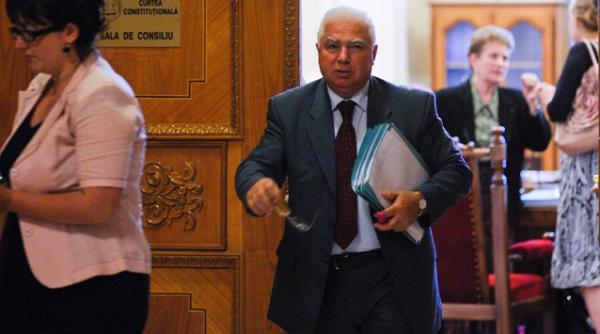 cine este judecatorul ccr care l a scapat pe basescu de plata a peste un milion de euro