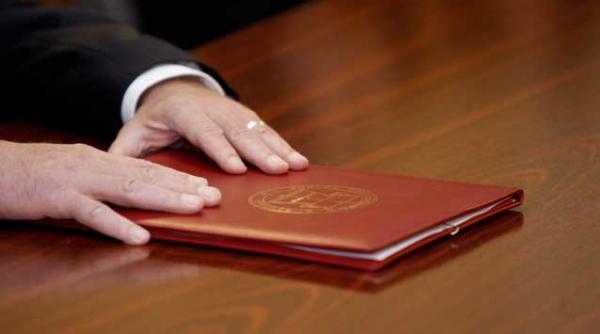 romania intr un fel de depresie postpartum presa straina