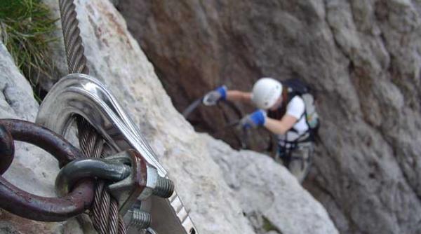 si au facut o meserie din a antrena copii