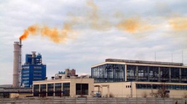 combinatul azomures amendat cu 25 000 de lei pentru poluare cu amoniac