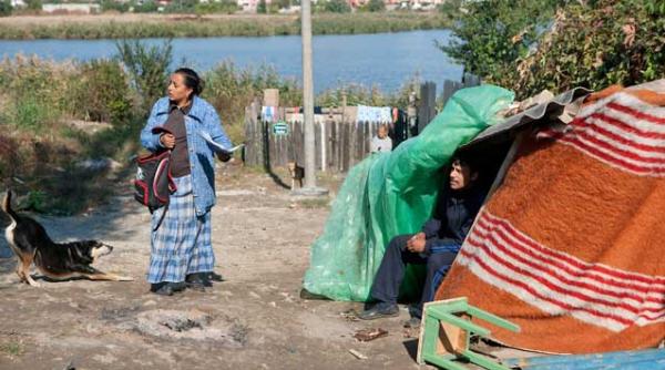 francezii au mai desfiintat o tabara de romi majoritatea romani autoritatile descriu condittii insuportabile