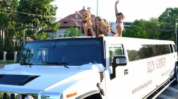 paris hilton de romania vrea sa il cucereasca pe botezatu cu bolidul ei de 100 000 de euro