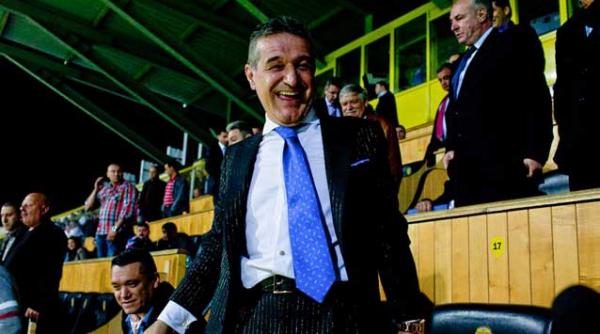 gigi becali anunta un comeback surpriza patronul stelei readuce un jucator neagreat de fani