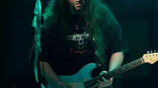 premiu acordat de un laureat posada rock