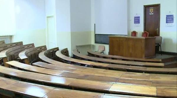 dezastrul de la bacalaureat a lasat facultatile fara studenti vezi unde mai sunt locuri libere