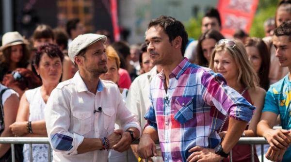 razvan si dani nu dorm nici toamna uite cum se distreaza matinalii pe ritmurile lui connect r