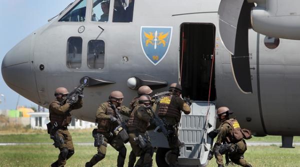 un italian cautat pentru infractiuni economice a fost retinut pe aeroportul otopeni