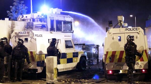 video needitat s a reaprins conflictul istoric dintre protestanti si catolici la belfast