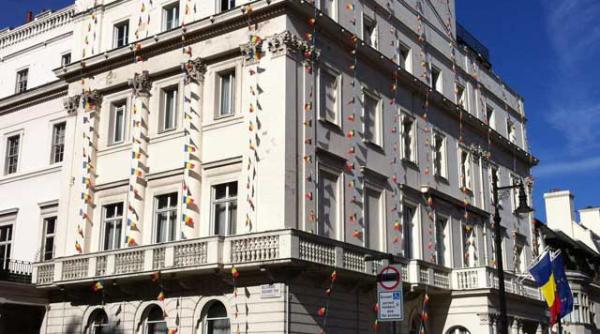 sediul icr londra impopotonat ca un circ ambulant