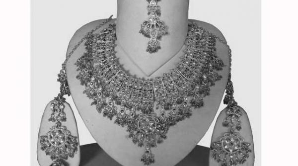 acum 100 de ani un nou escroc pe piata capitalei