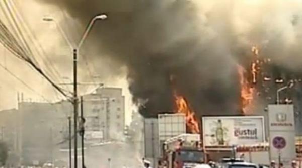 incendiu violent la depozitele garzii financiare au ars mai multe autoturisme confiscate
