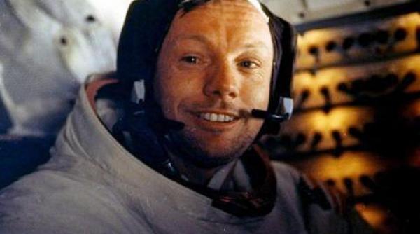 legendarul astronaut neil armstrong isi va dormi somnul de veci in ocean