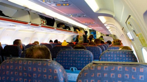 o fotografie postata pe facebook a declansat o intreaga nebunie la bordul unui avion