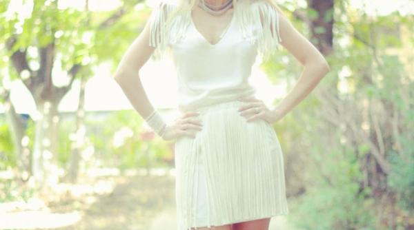 andreea balan are un cadou special pentru fanii sai video