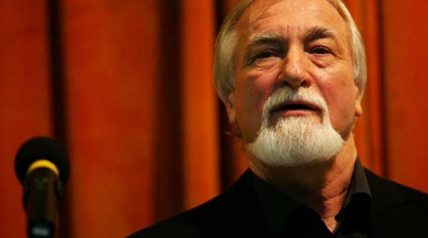 astazi e ziua ta alexa visarion