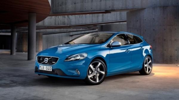 volvo prezinta v40 r design