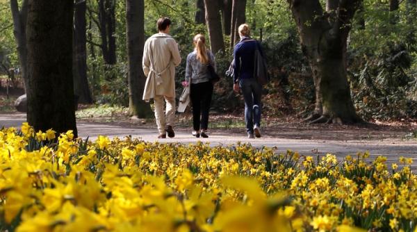 vreme calda si ploi slabe cantitativ vezi prognoza meteo pana pe 24 septembrie