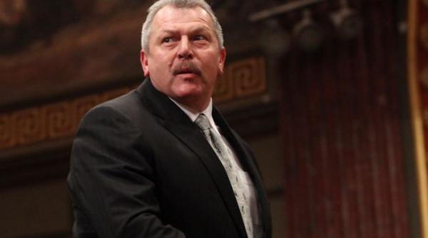 helmuth duckadam din nou in spital